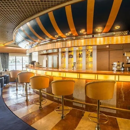 Botel Albaker Tour Miray Cruises Tour Kusadasi - Patmos - Atina - Mikonos - Rodos - Cesme